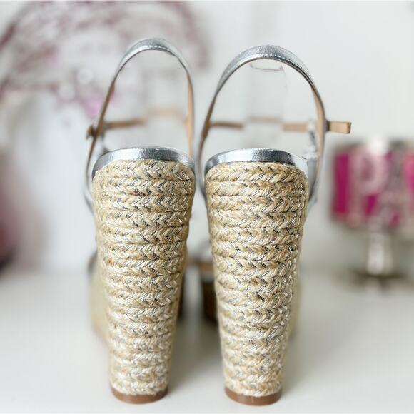 Badgley Mischka Trace Ankle Strap Espadrille Wedge Sandals Silver Size 8.5 NWB - Picture 7 of 14